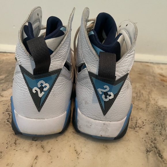 Jordan 7 Retro French Blue 2015 Size 11 negotiable $ - Picture 2 of 3
